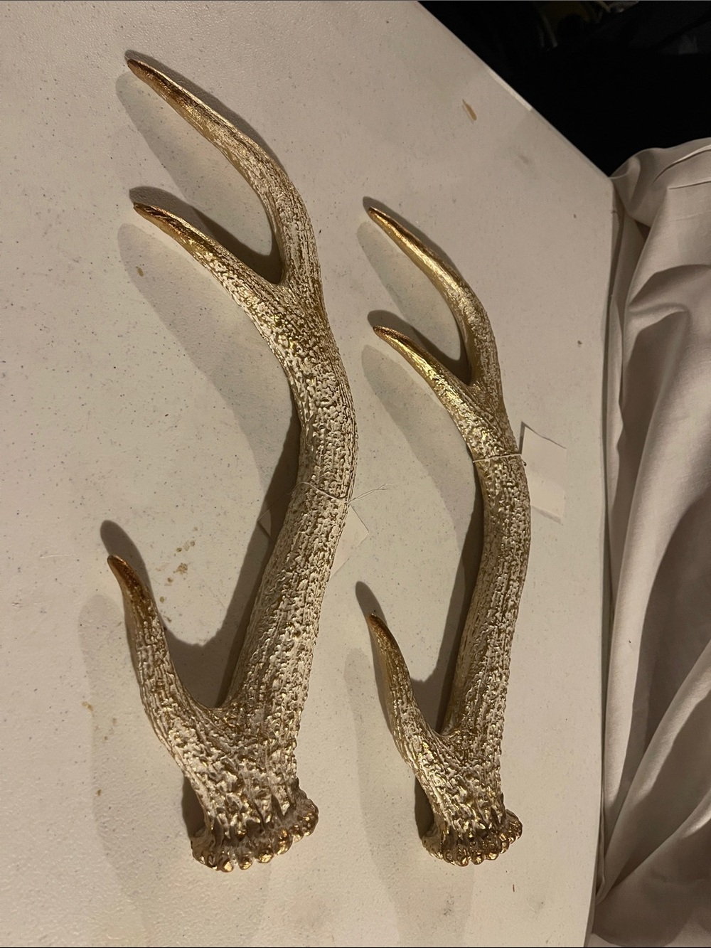 Darice Metallic Gold Resin Antler Accent